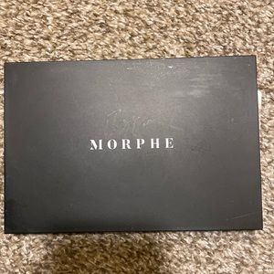 Morphe contour and highlight palette